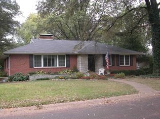 204 Turf Ct, Saint Louis, MO
