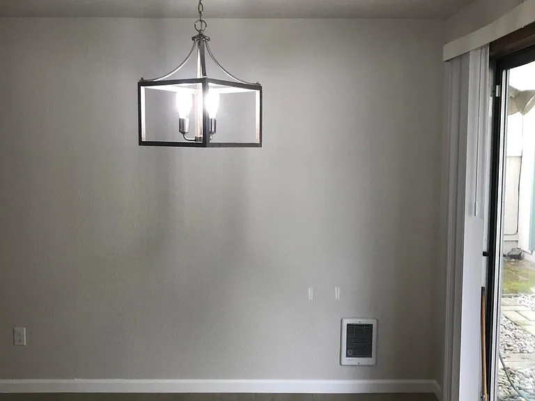 1484 Diamond Rd S — Photo 7