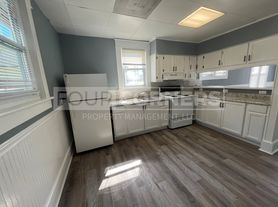 516 Maple Ave, Burlington, NC