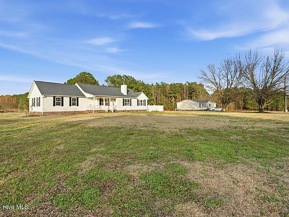 4th image of 22 Old Mill Road