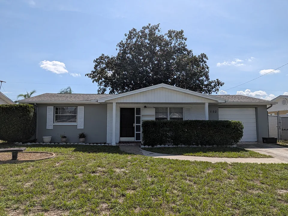 1152 Brightwell Dr
