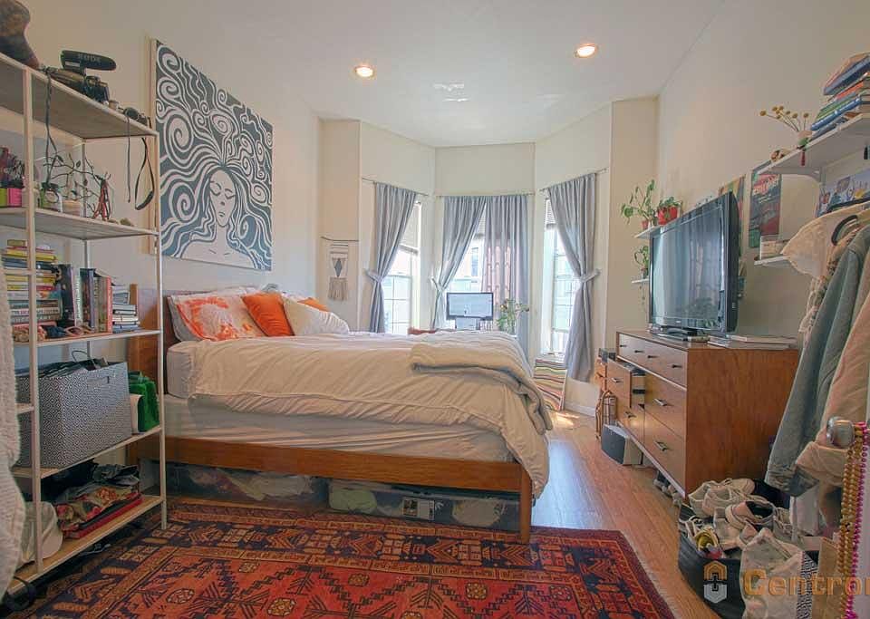 1st image of 1460 Clay St #64