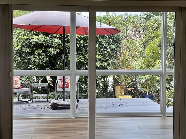 720 Birdie Ct — Photo 19