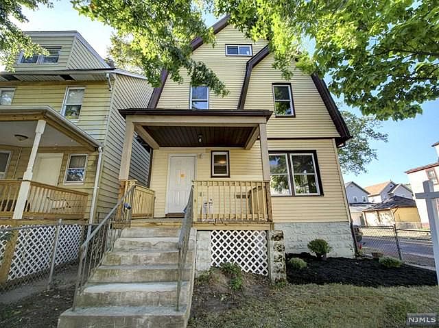 1st image of 327 Halsted St