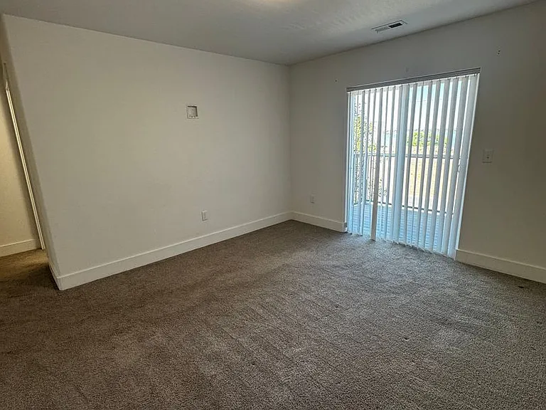2737 W Marina Dr — Photo 14