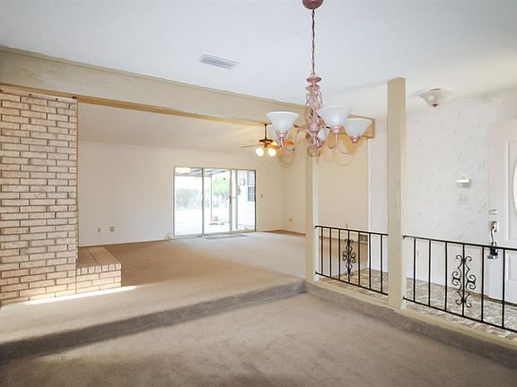 5th image of 3205 Kensington Dr