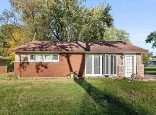 328 Blackhawk Dr, Park Forest, IL 60466