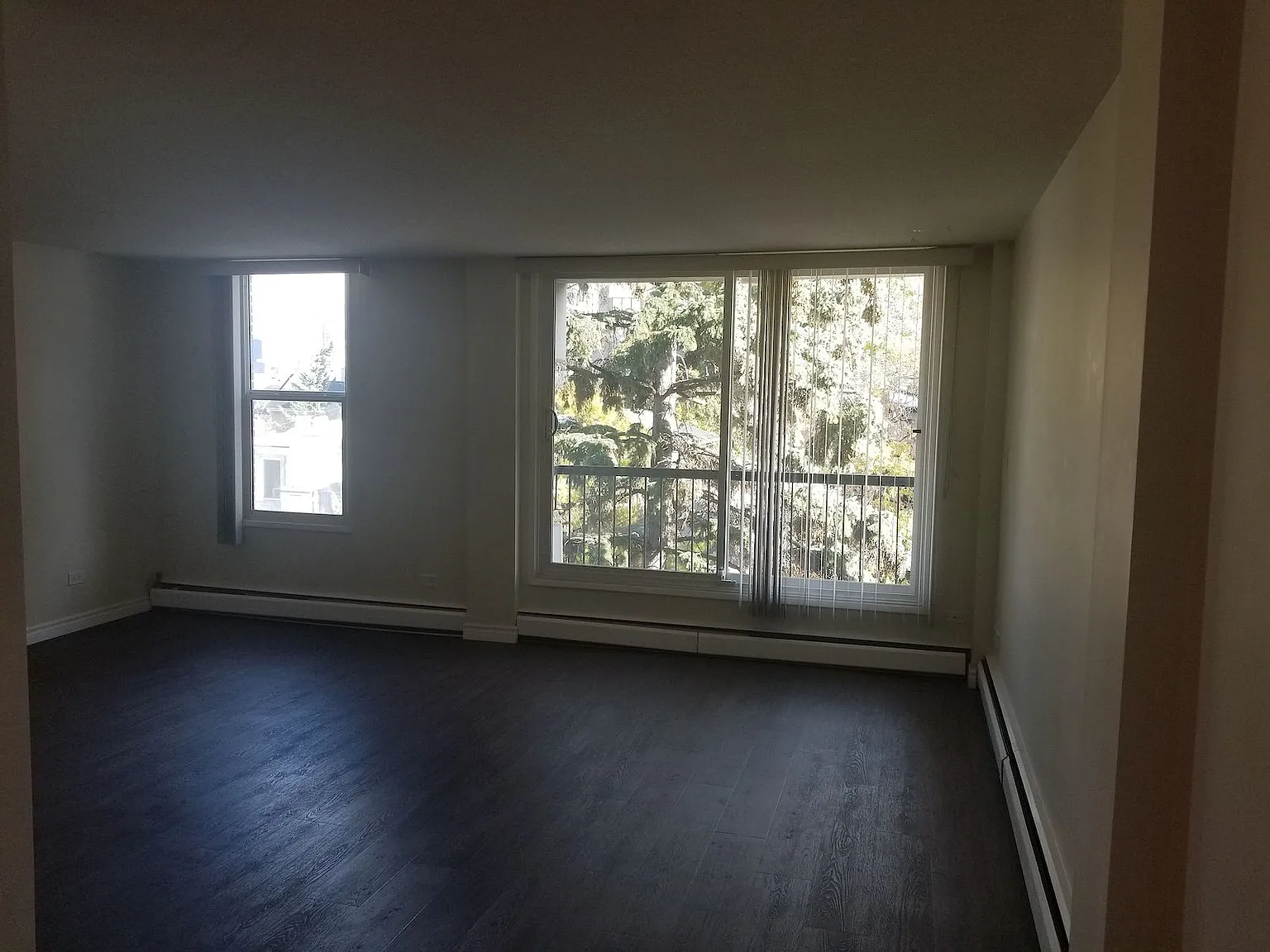 2315 14A Street S.W. — Photo 2