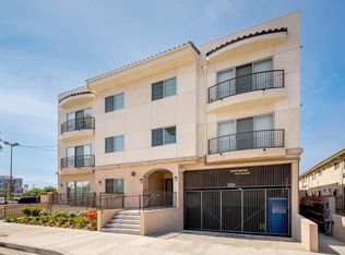14526 Hartland St #106, Van Nuys, CA 91405