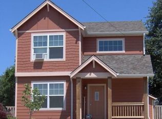 10461 SE Ellis St, Portland, OR 97266