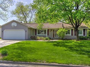 7425 W 105th St, Minneapolis, MN 55438