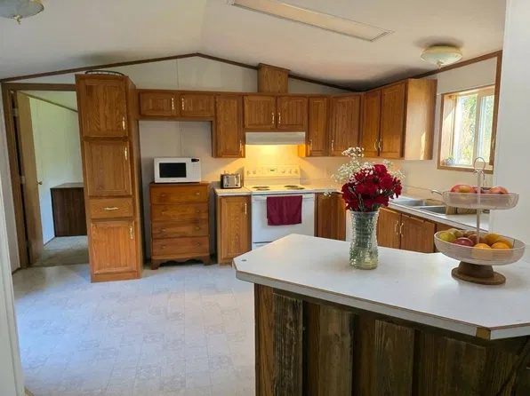 N2639 County Road Z #B76, Dousman, WI 53118