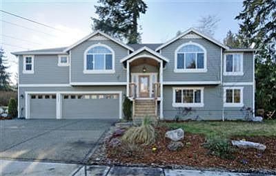1st image of 16001 Fremont Pl N