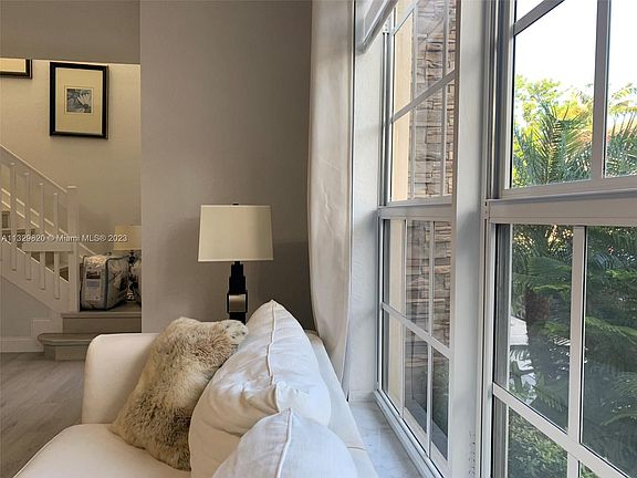 4th image of 16959 SW 92nd St #16959