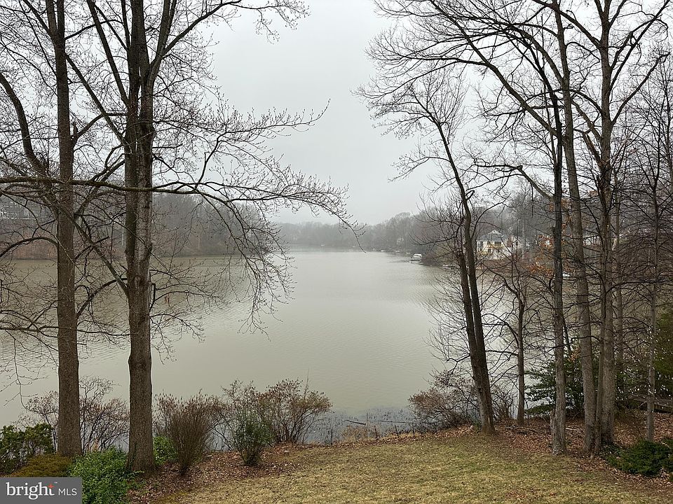 1st image of 15458 Silvan Glen Dr