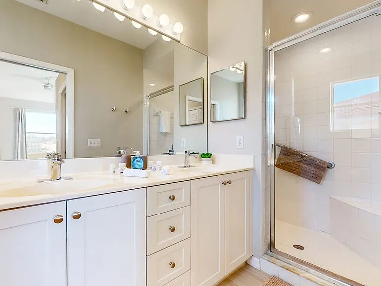 350 Robin Hood Cir #202 — Photo 15