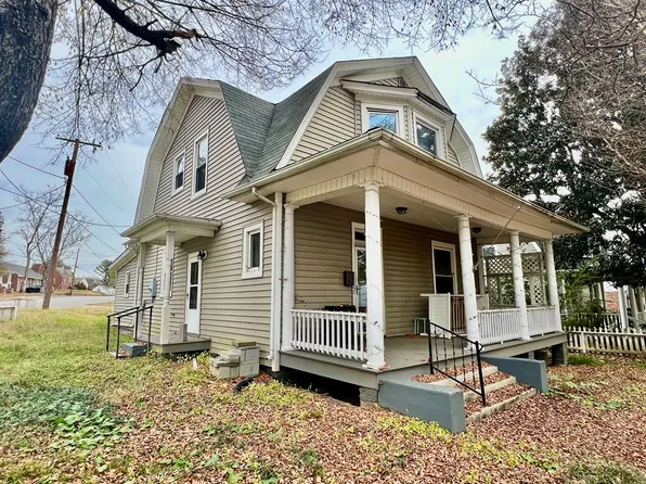 735 Marshall Ave, South Boston, VA 24592