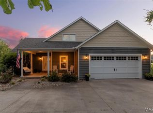 147 Huddle Up Ln, Jackson, MO 63755