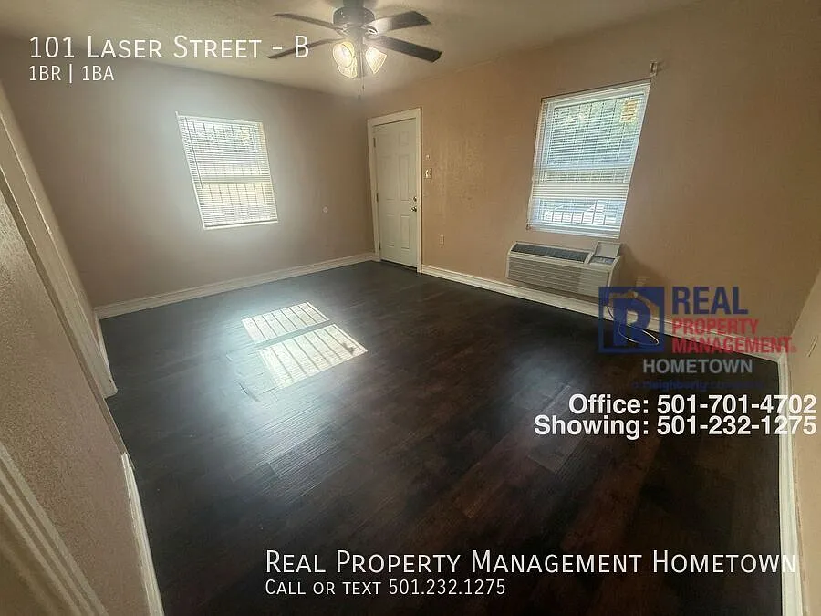 1 Bed 1 Bath Apartment less the 5 Minutes from Oaklawn! — Photo 3