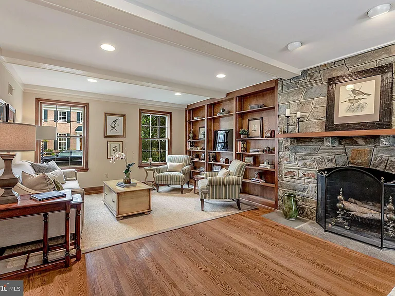 5106 Yuma St NW — Photo 12