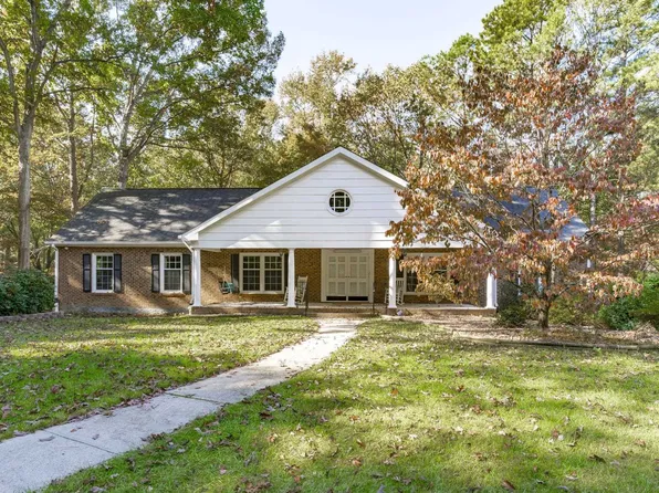1000 Cindy St, Cary, NC 27511