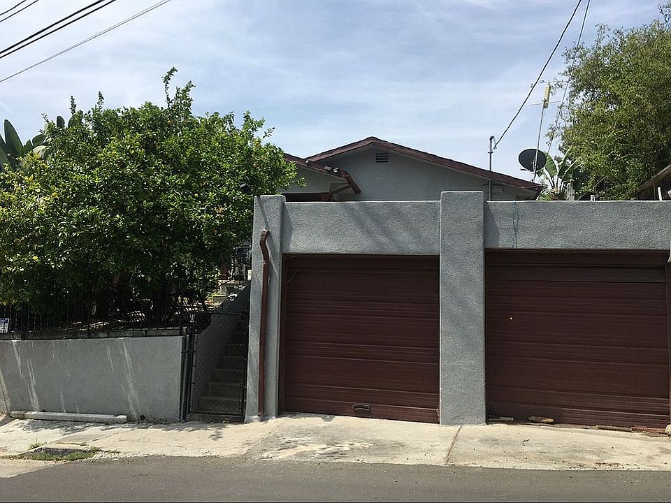 2nd image of 3409 Cazador St