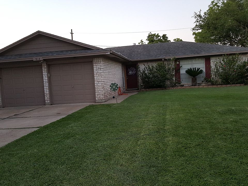 1st image of 814 Westwood Dr