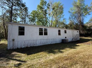 203 Quail Hollow Rd, Satsuma, FL 32189