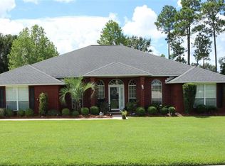 830 Chesapeake Trl, Cantonment, FL 32533