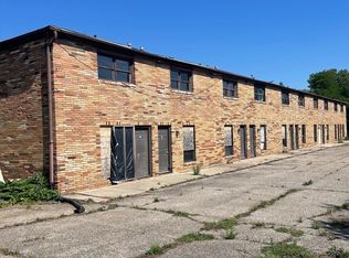 1903 Peach St, Bloomington, IL