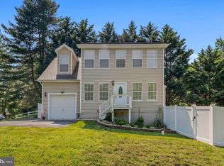 7514 Old Bayside Rd, Chesapeake Beach, MD 20732