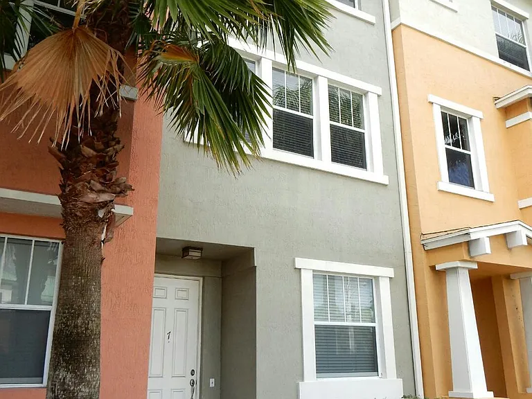 660 Amador Ln #7 — Photo 3