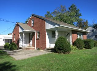 1548 Green Lane Rd, Lansdale, PA 19446