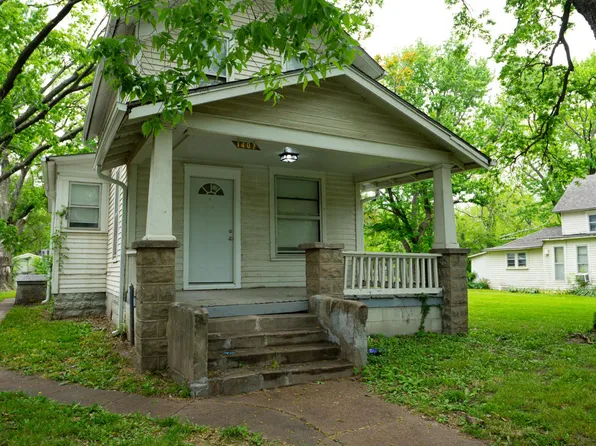 1407 NW Jackson St, Topeka, KS 66608