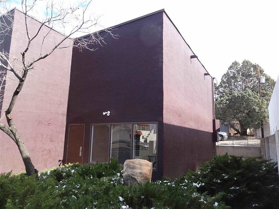 FANTASTIC UNM STUDIOS WITH ALL UTILITIES AND WIFI INCLUDED 1520