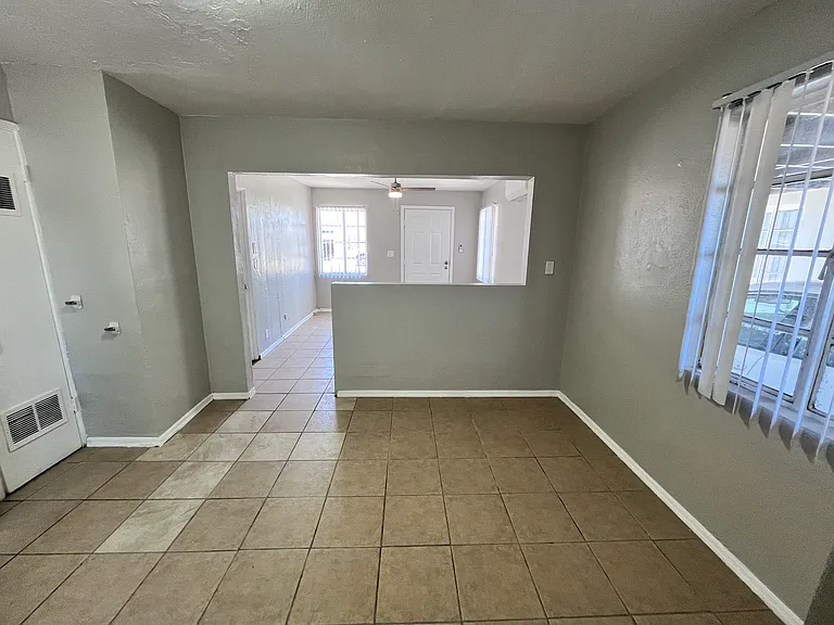 220 E Fort Lowell Rd #9 — Photo 6
