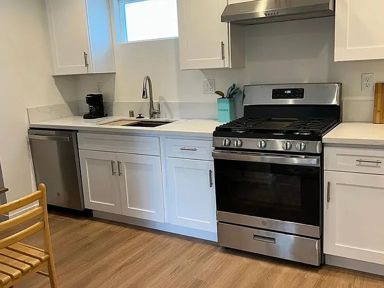 487 N Kellogg Ave #101 — Photo 7