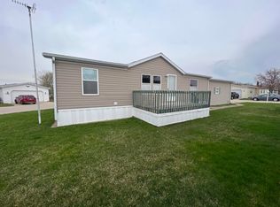 5603 Rockport Rd, Loves Park, IL 61111