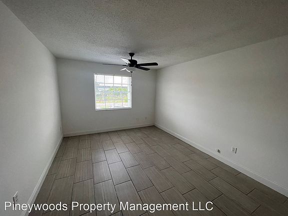 5th image of 3212 W Kennedy Blvd #11547451