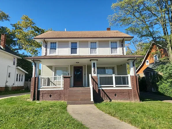 1570 S Taylor Rd, Cleveland Heights, OH 44118
