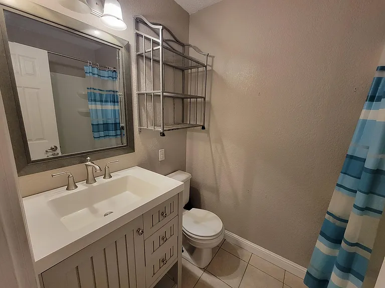 5021 Blackford Dr W — Photo 12