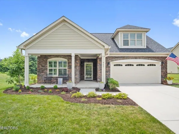 961 Pryse Farm Blvd, Knoxville, TN 37934