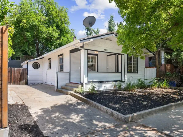 2211 33rd St, Sacramento, CA 95817