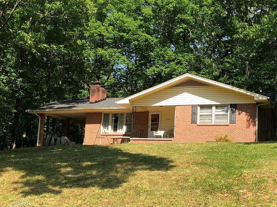 1st image of 1221 Cedar Hill Dr Lot 6