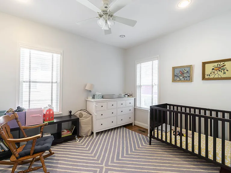 904 Webster St NW — Photo 9