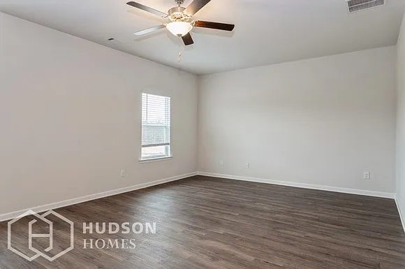 1270 Fendt Dr — Photo 6