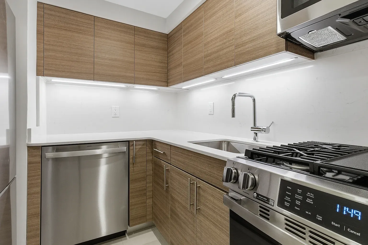 360 East 65th Street — Photo 4