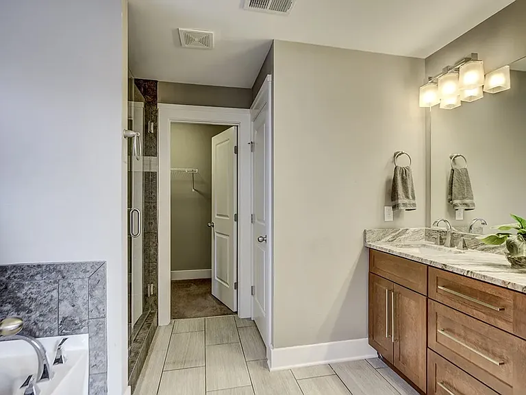 6223 California Ave — Photo 31