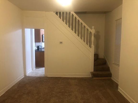 5th image of 2513 Ashland Ave
