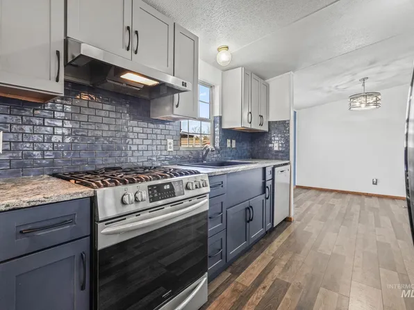 445 S Maple Grove Rd Trlr 29, Boise, ID 83709